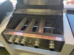 Elite Pro G 4 Built In 6 Elite Pro G 4 Built In -Napoleon || Weber || Broil King Ventas Elite Pro G 4 Built In 09