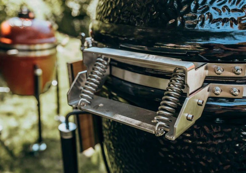 Kamado Monolith Classic Pro Series 2.0 Negro Con Carro 7 Kamado Monolith Classic Pro Series 2.0 Negro Con Carro - Imagen 7