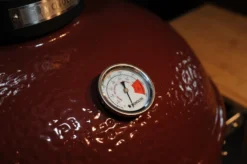 Kamado Monolith Classic Pro Series 2.0 Burdeos Con Pies 21 Kamado Monolith Classic Pro Series 2.0 Burdeos Con Pies -Napoleon || Weber || Broil King Ventas Kamado Monolith Completo Rojo 07