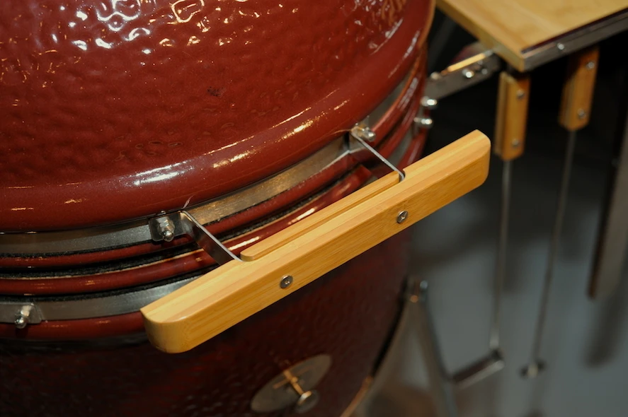 Kamado Monolith Classic Pro Series 2.0 Burdeos Con Pies 5 Kamado Monolith Classic Pro Series 2.0 Burdeos Con Pies - Imagen 5