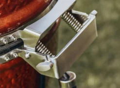 Kamado Monolith Junior Pro Series 2.0 Burdeos Con Pies 18 Kamado Monolith Junior Pro Series 2.0 Burdeos Con Pies -Napoleon || Weber || Broil King Ventas Kamado Monolith Junior Rojo con Pies 10