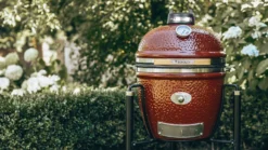 Kamado Monolith Junior Pro Series 2.0 Burdeos Con Pies 21 Kamado Monolith Junior Pro Series 2.0 Burdeos Con Pies -Napoleon || Weber || Broil King Ventas Kamado Monolith Junior Rojo con Pies 11