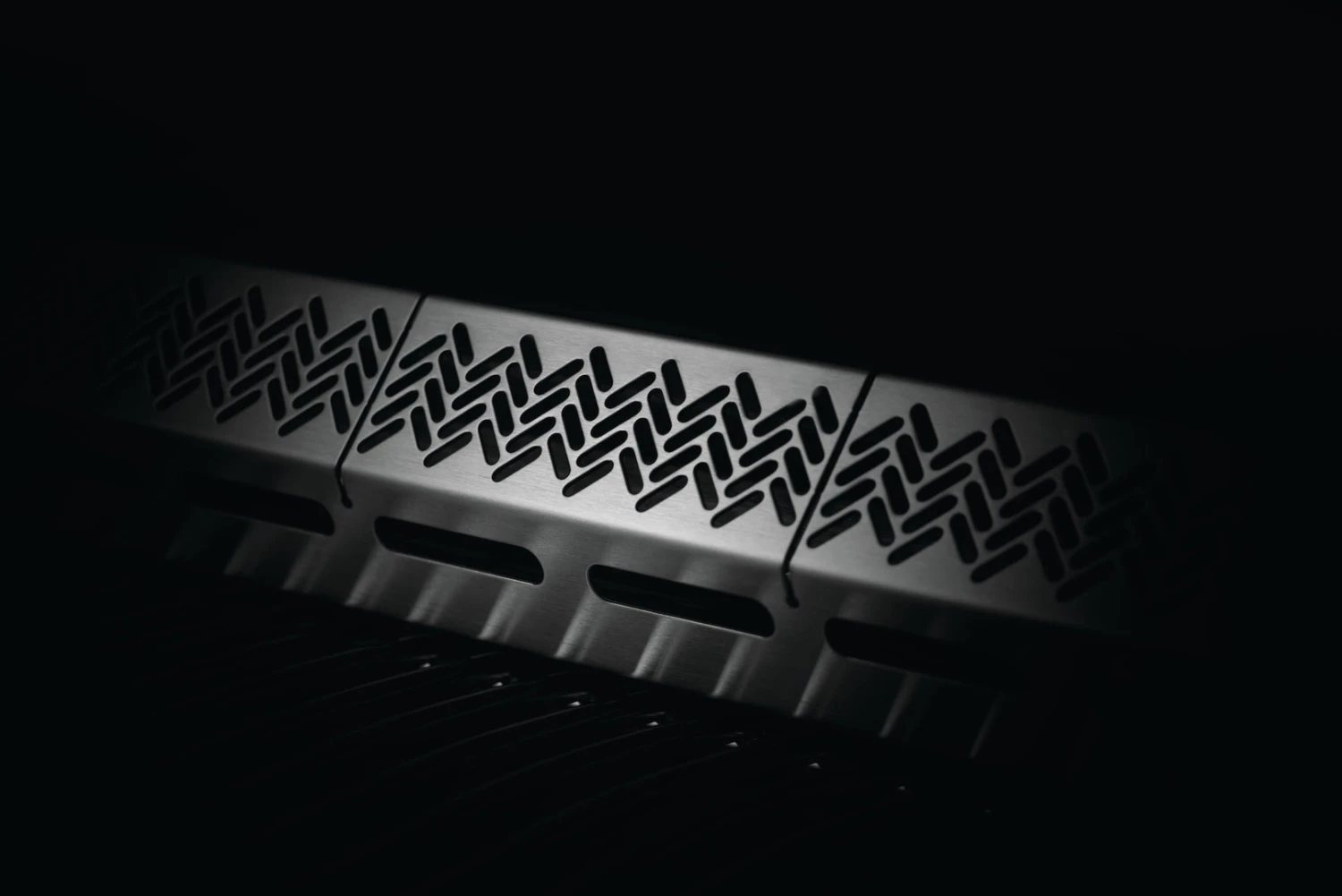 Napoleon Rogue 425 Quemador Lateral,Trasero Y Rustidor 8 Napoleon Rogue 425 Quemador Lateral,Trasero Y Rustidor - Imagen 8