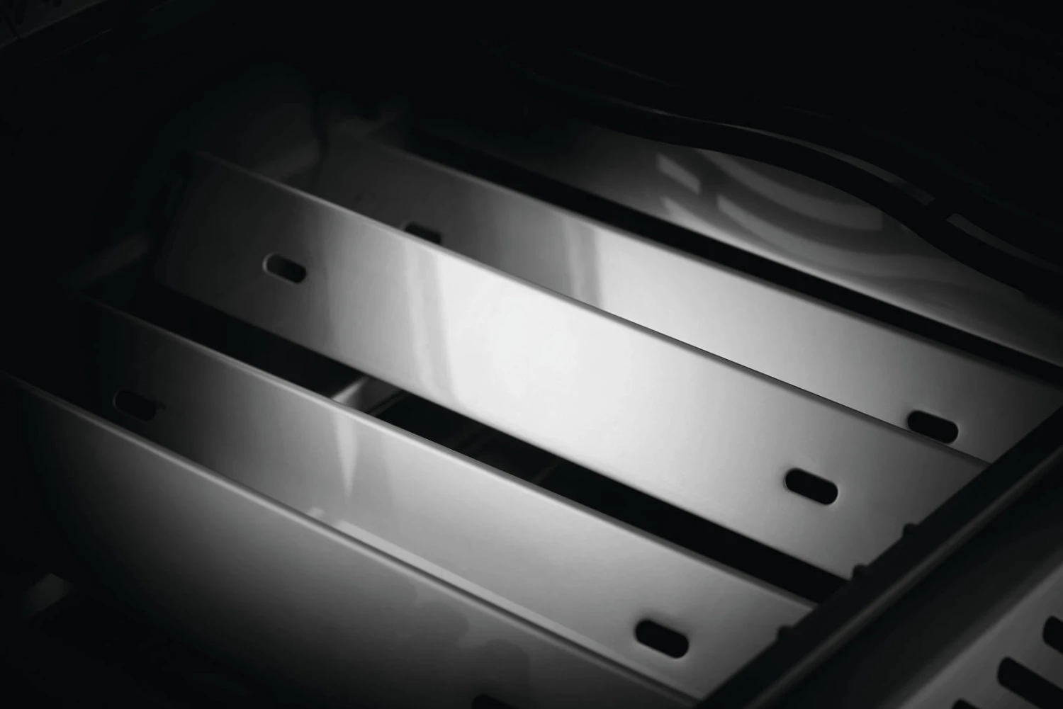 Napoleon Rogue 425 Quemador Lateral,Trasero Y Rustidor 9 Napoleon Rogue 425 Quemador Lateral,Trasero Y Rustidor - Imagen 9