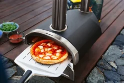 Pala Para Pizza Ooni 35 Cm. Perforada 5 Pala Para Pizza Ooni 35 Cm. Perforada -Napoleon || Weber || Broil King Ventas Pala para Pizza Ooni 35 cm Perforada 2